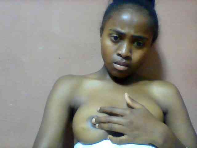 Clarah1 webcam
