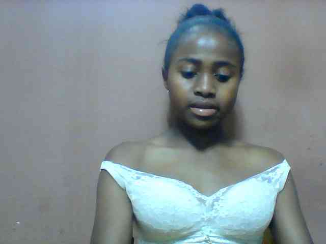 Clarah1 webcam