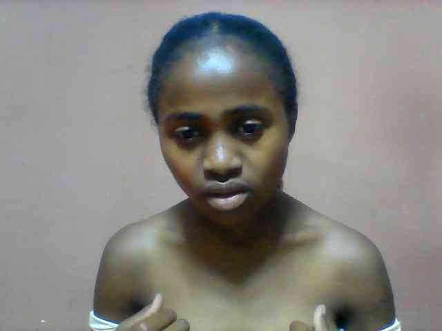 Clarah1 webcam