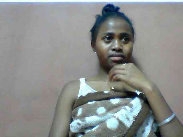 Clarah1 webcam