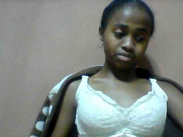 Clarah1 webcam