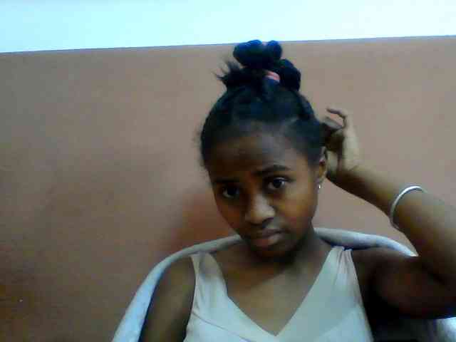 Clarah1 webcam