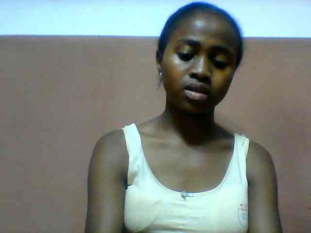 Clarah1 webcam
