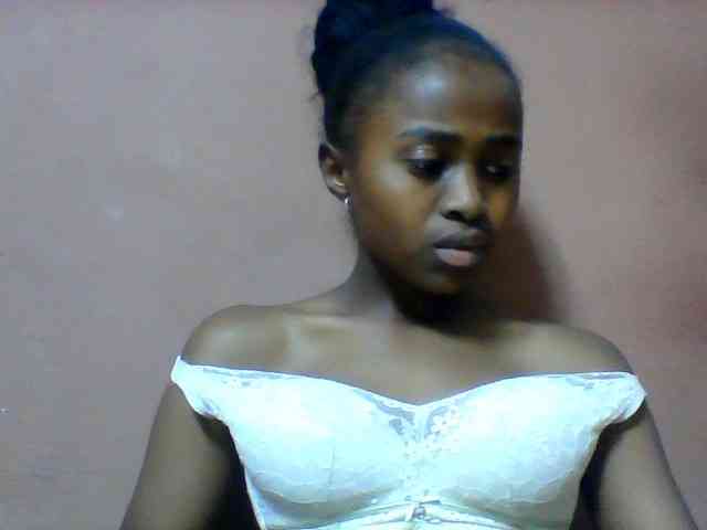 Clarah1 webcam