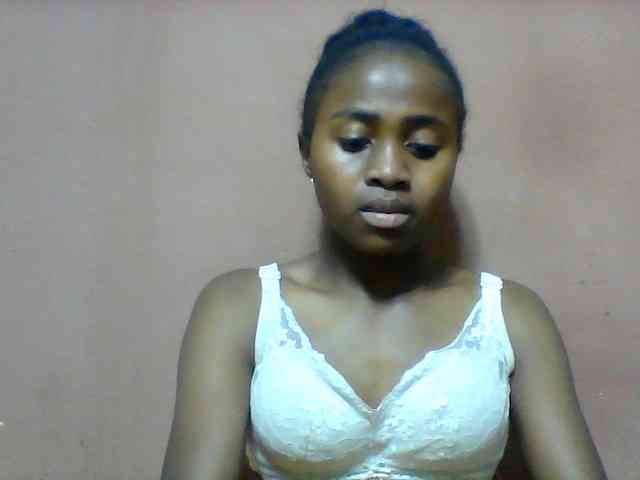 Clarah1 webcam