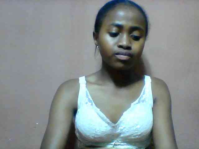 Model: Clarah1