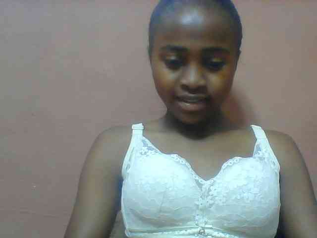 Clarah1 webcam