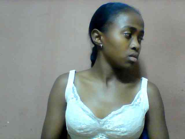 Clarah1 webcam