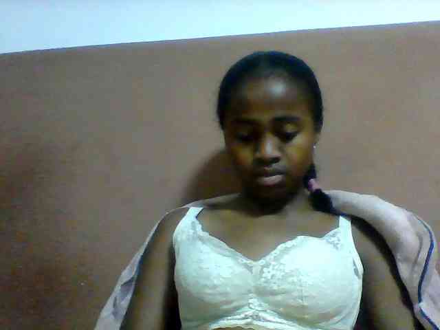Clarah1 webcam