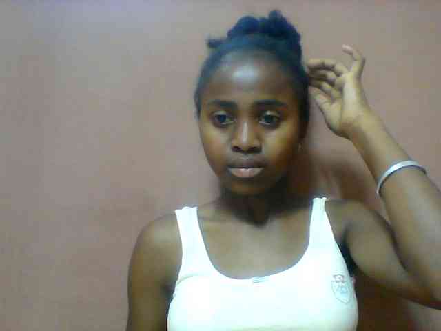 Clarah1 webcam