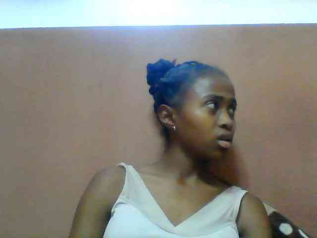 Clarah1 webcam