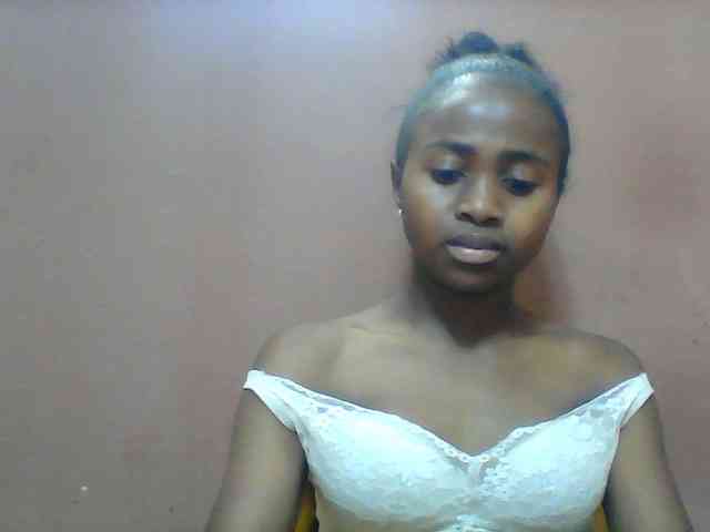 Clarah1 webcam