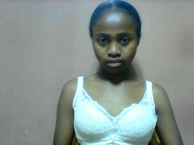 Clarah1 webcam