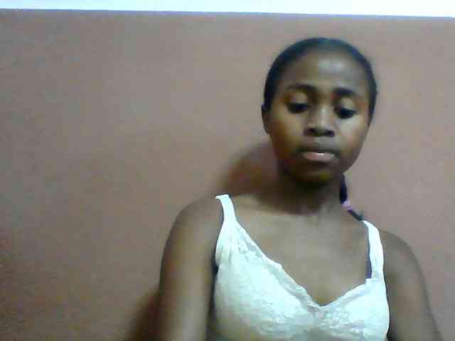 Clarah1 webcam
