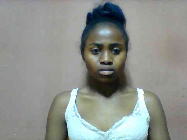 Clarah1 webcam