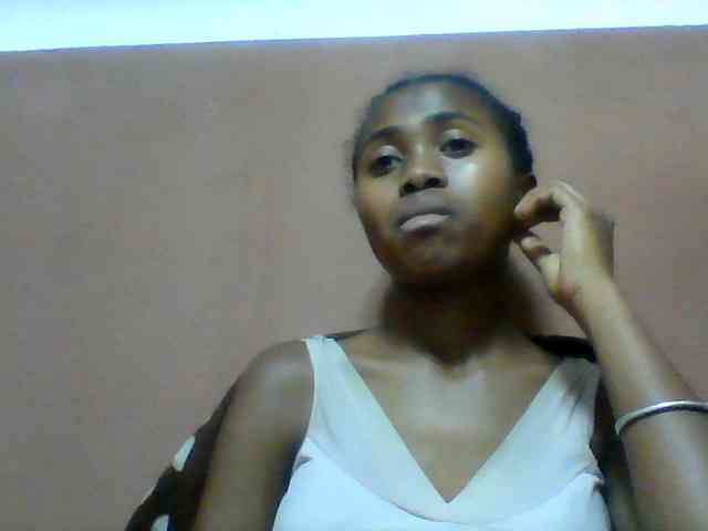 Clarah1 webcam