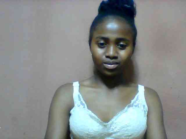 Clarah1 webcam