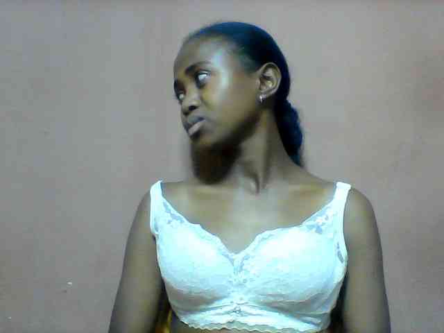 Clarah1 webcam