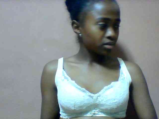 Clarah1 webcam