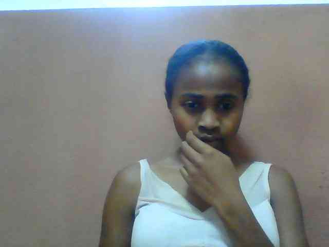 Clarah1 webcam
