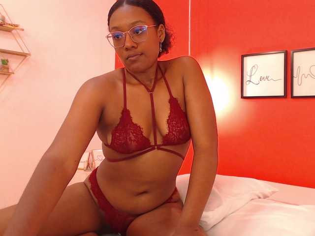 AlyaHasley live cam on BongaCams