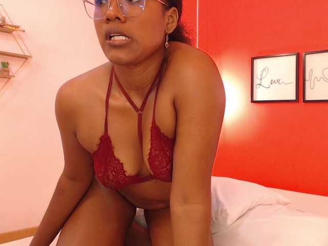 AlyaHasley live cam on BongaCams