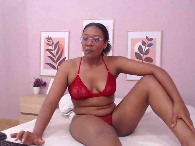 AlyaHasley webcam