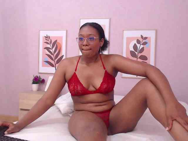 AlyaHasley webcam