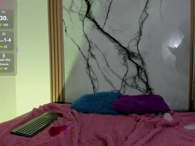 MikaRousseX live cam on BongaCams