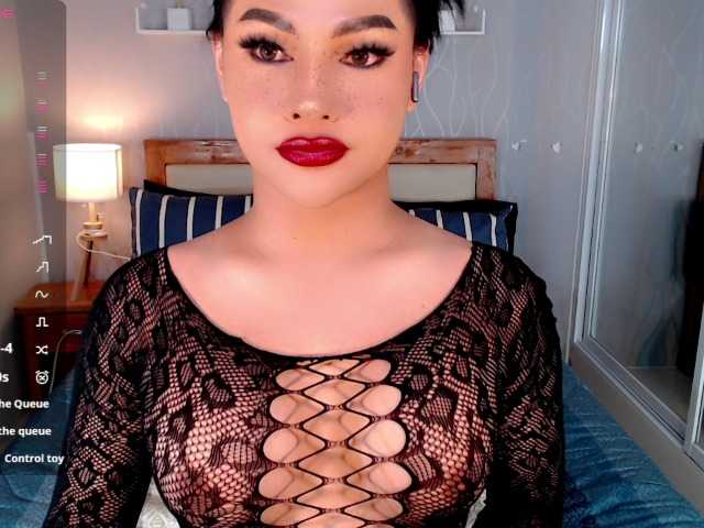 SabrinaCUMpenter — live trans cam