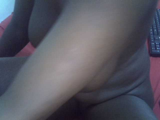shees-sweet live cam on BongaCams