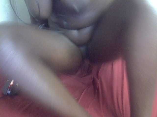 shees-sweet live cam on BongaCams