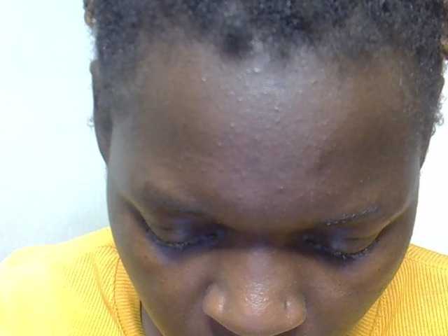 shees-sweet live cam on BongaCams