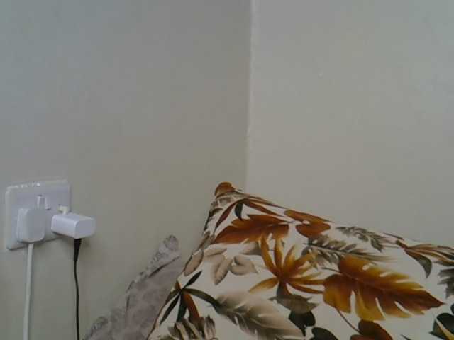 shees-sweet live cam on BongaCams