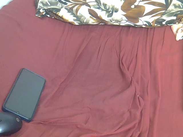 shees-sweet live cam on BongaCams
