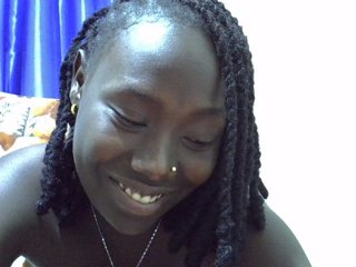 sweet-kemmie's Live Webcam
