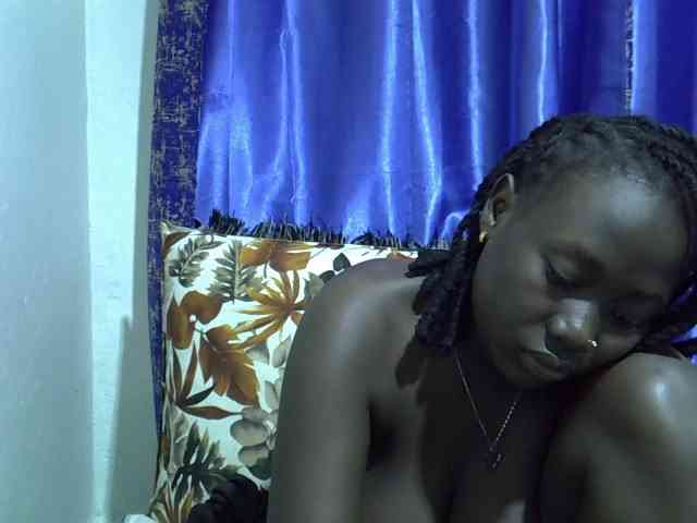 sweet-kemmie webcam
