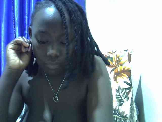 sweet-kemmie webcam