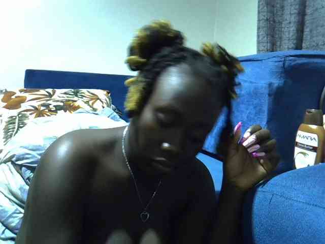 sweet-kemmie webcam