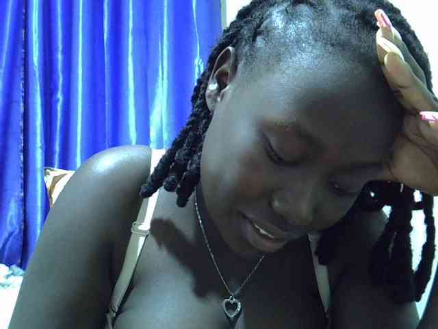 sweet-kemmie webcam
