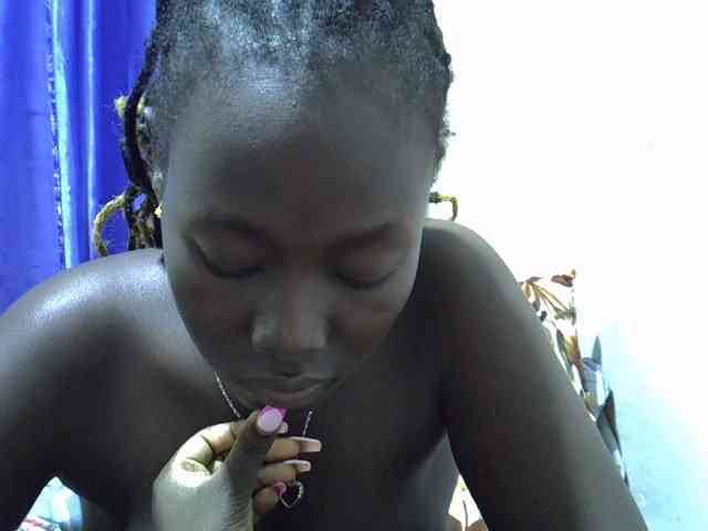 sweet-kemmie webcam