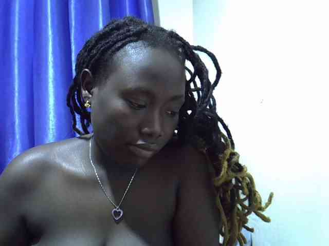 sweet-kemmie webcam