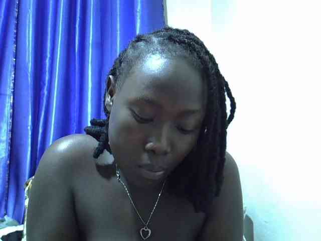 sweet-kemmie webcam