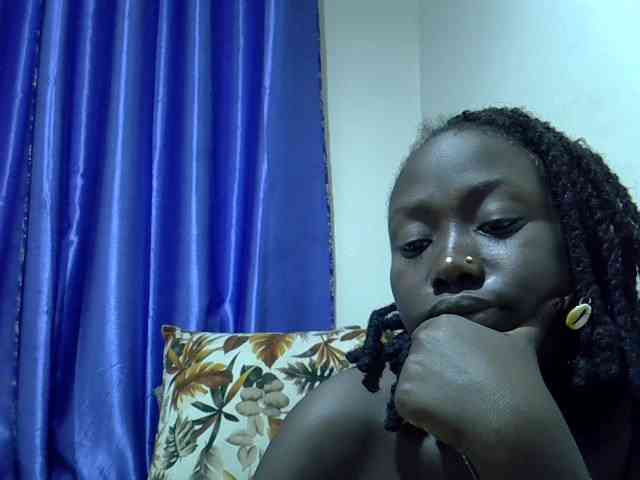 sweet-kemmie webcam