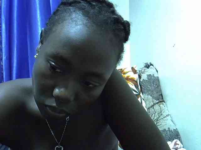 sweet-kemmie webcam