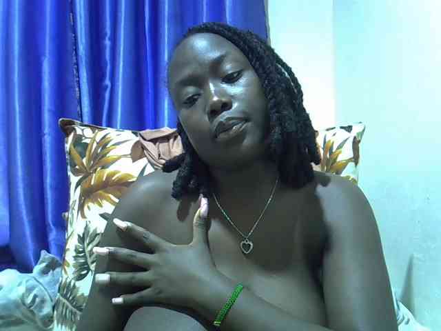 sweet-kemmie webcam