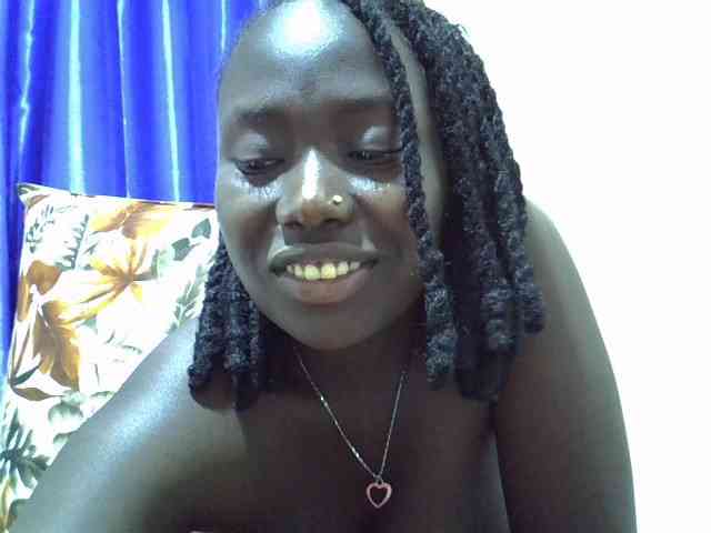 sweet-kemmie webcam