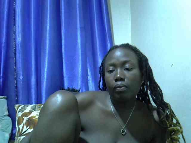 sweet-kemmie webcam