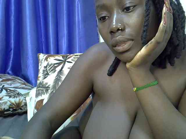 sweet-kemmie webcam