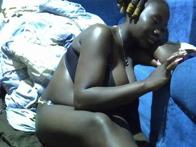 sweet-kemmie webcam